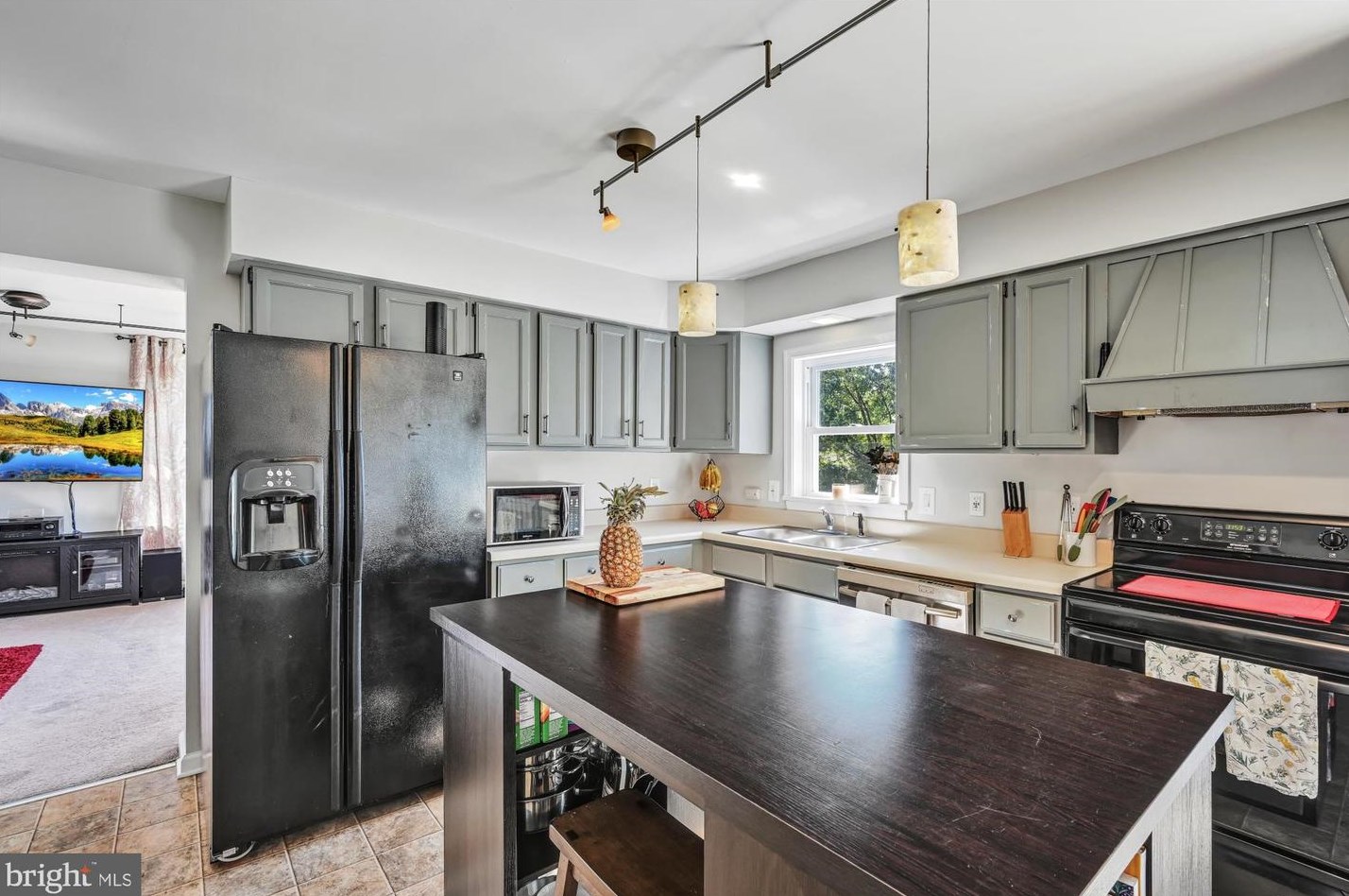 96 Martic Heights Dr, Holtwood PA  17532-9686 exterior