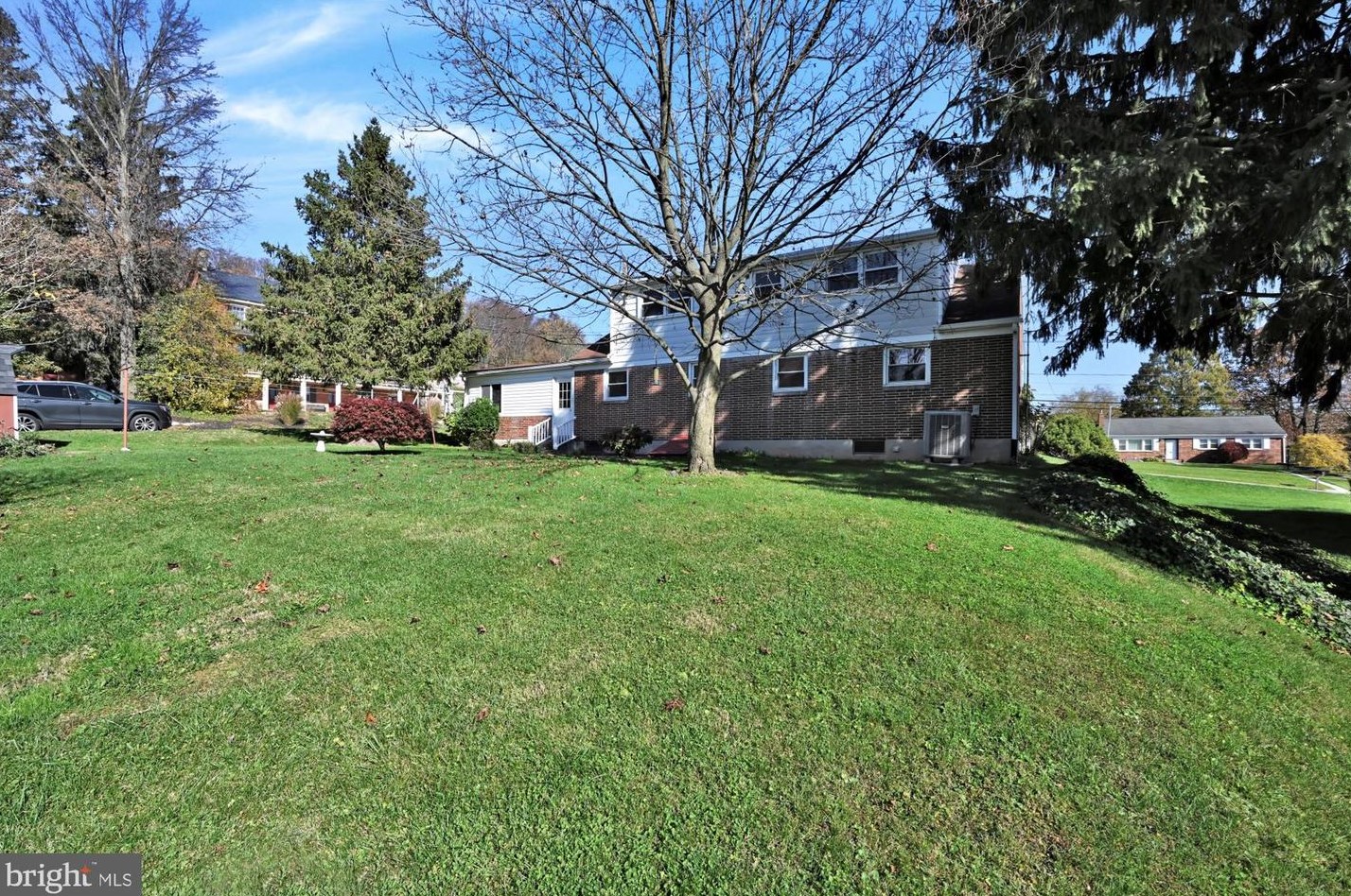 390 Kinderhook Rd, Kinderhook PA 17512-9440 exterior