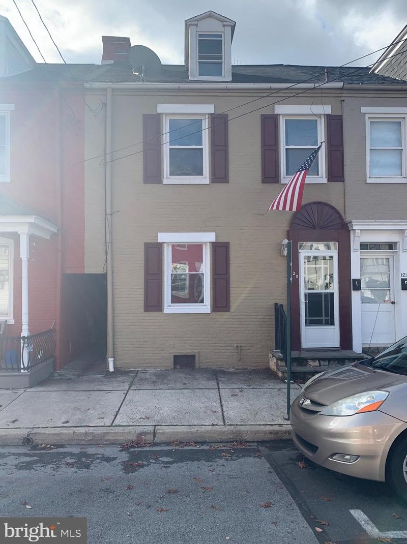 120 6th St, Kinderhook PA  17512-1208 exterior
