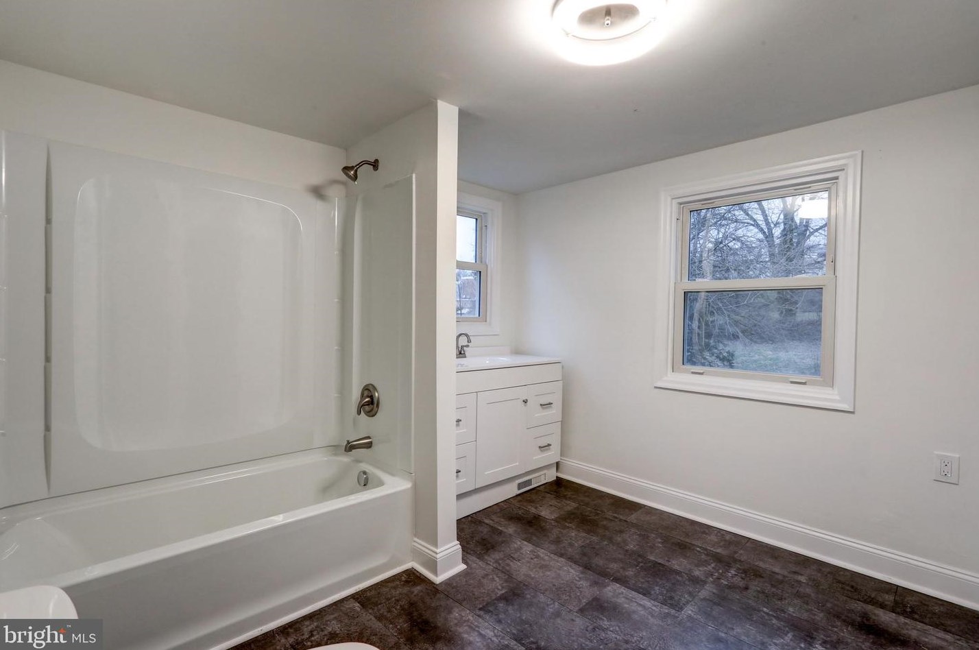 439 Poplar St, Kinderhook PA  17512-2121 exterior