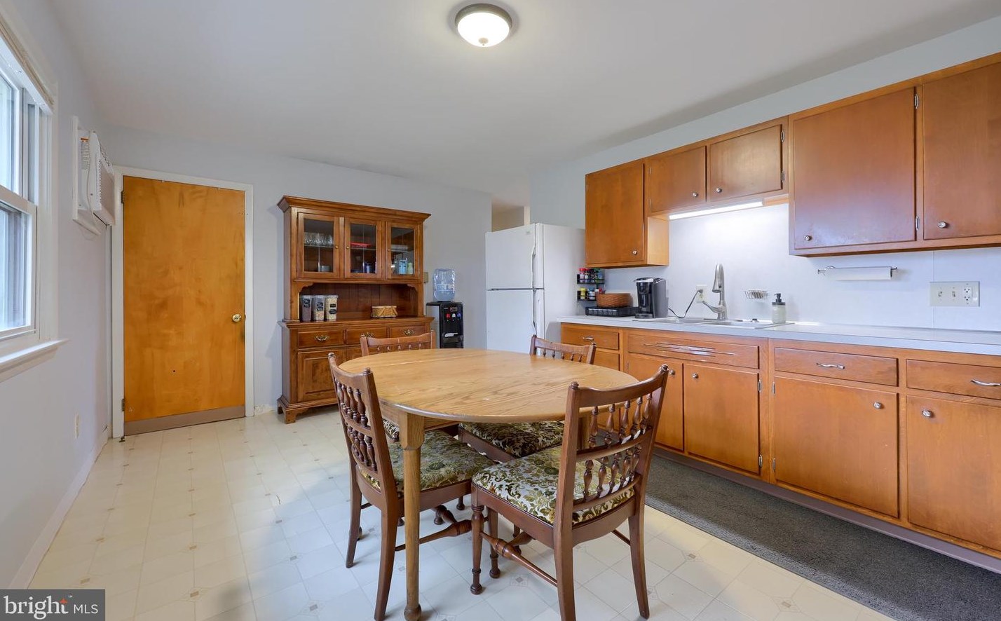 852 Mount Joy Rd, Old Line PA  17545-1909 exterior