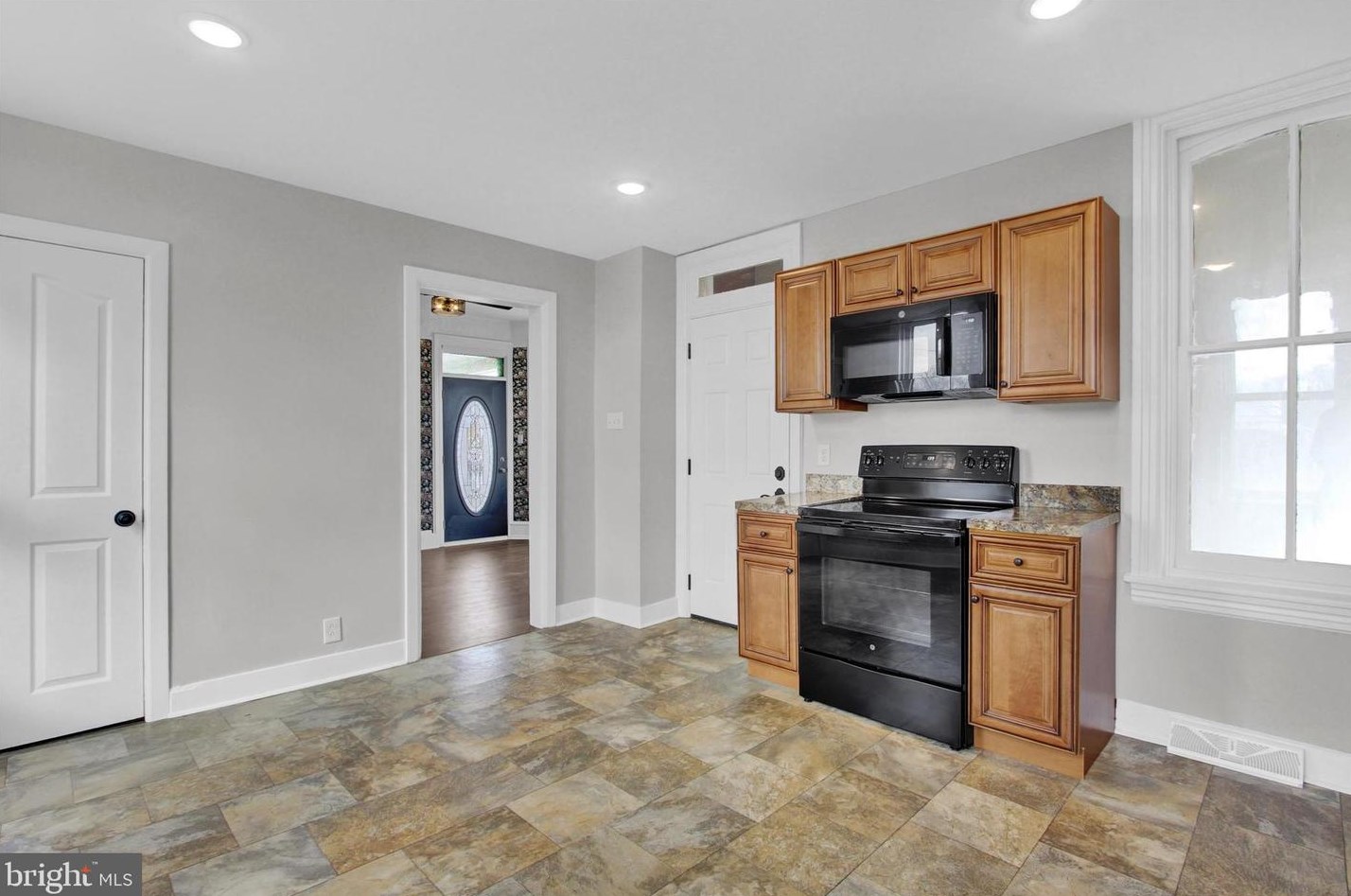 852 Spruce St, Kinderhook PA  17512-1331 exterior