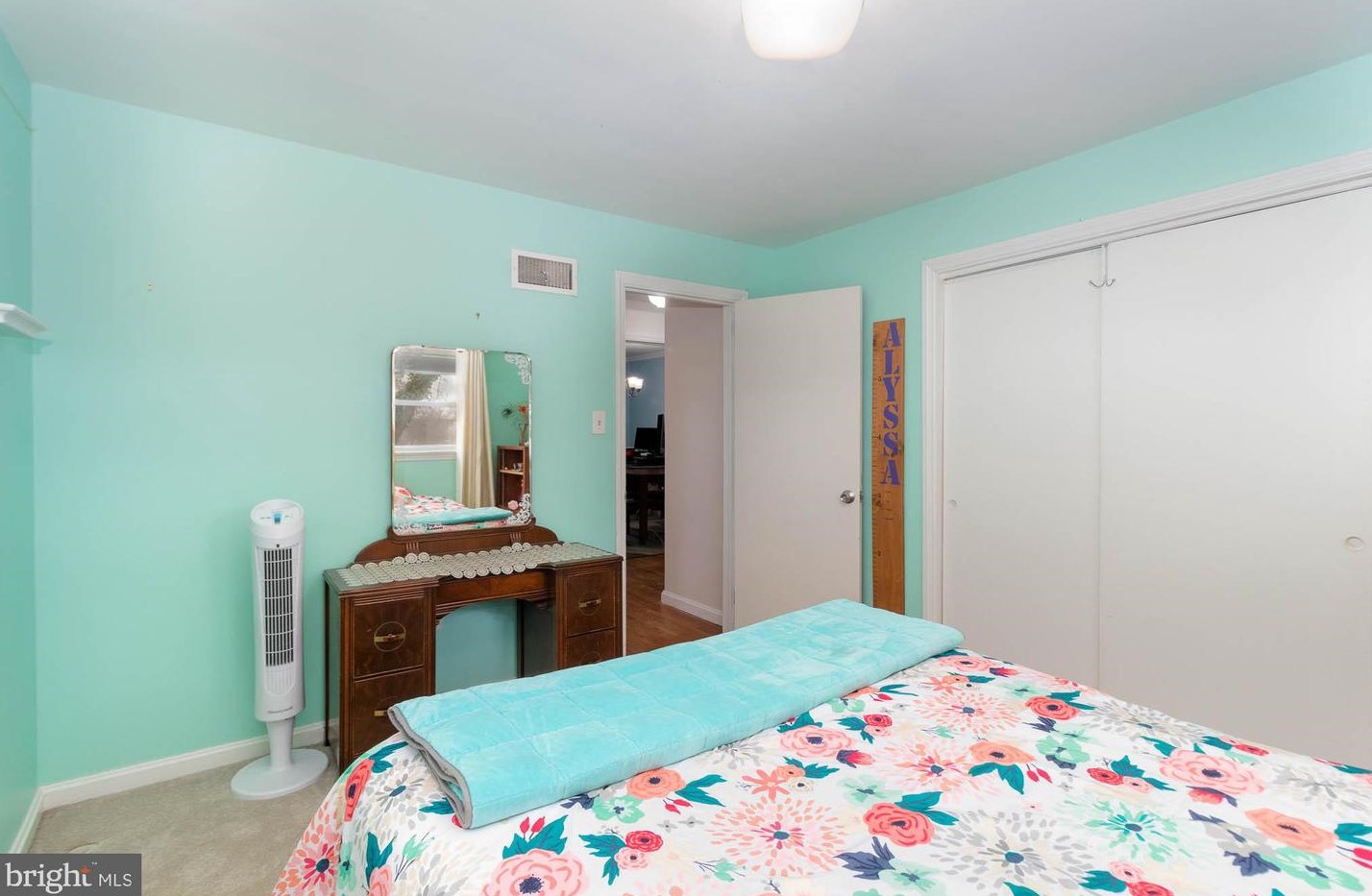 240 Cooper Ave, Landisville PA  17538-1716 exterior