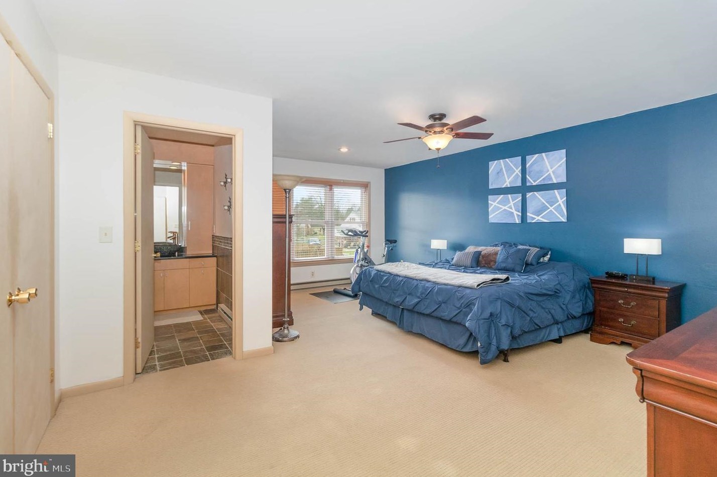 240 Cooper Ave, Landisville PA  17538-1716 exterior