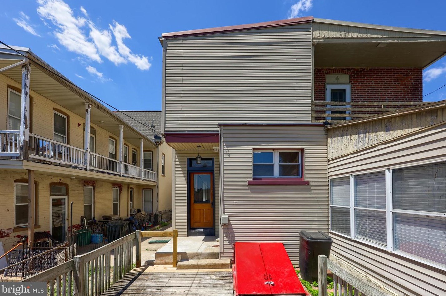 818 Walnut St, Kinderhook PA  17512-1326 exterior
