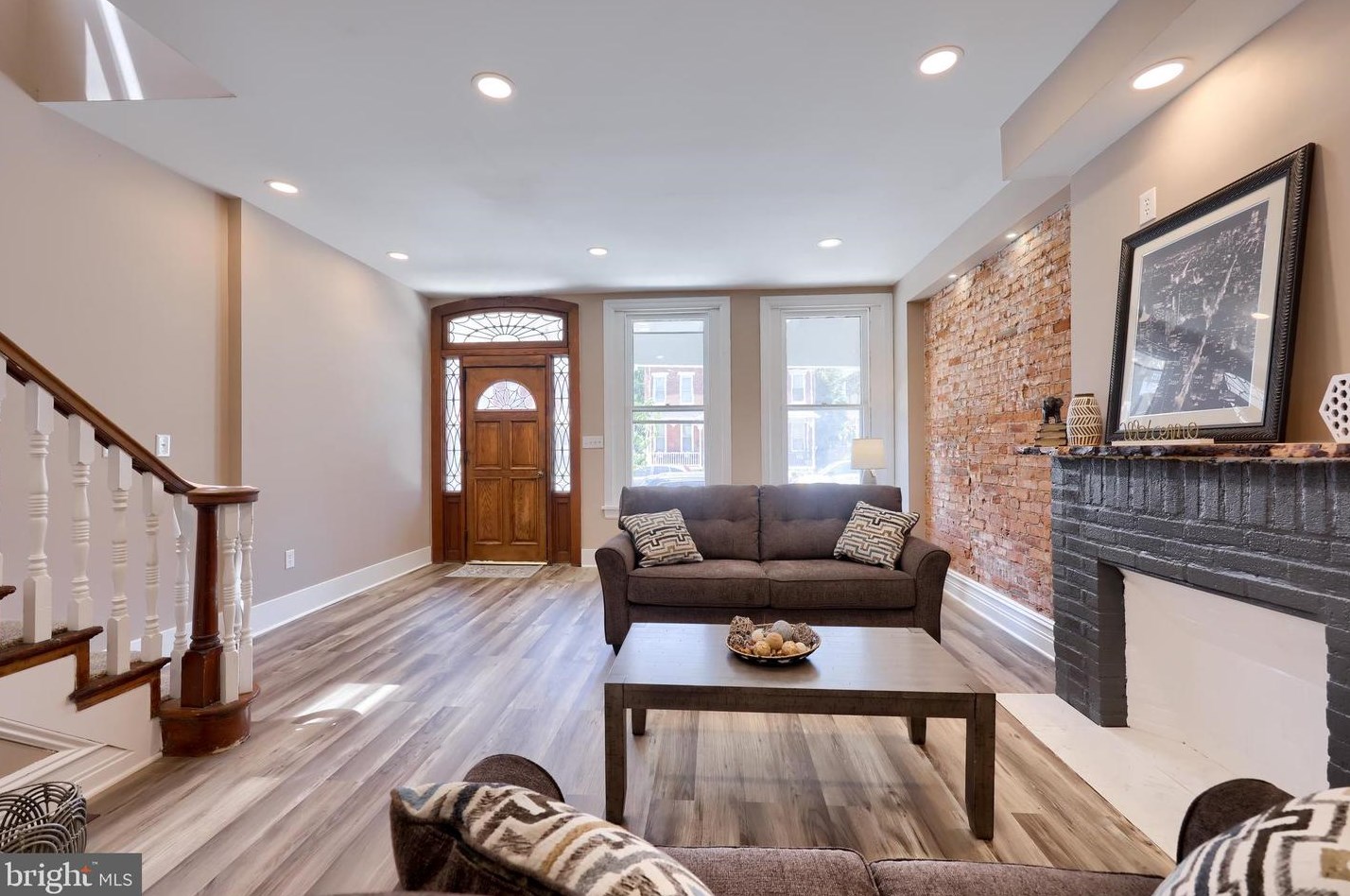 818 Walnut St, Kinderhook PA  17512-1326 exterior