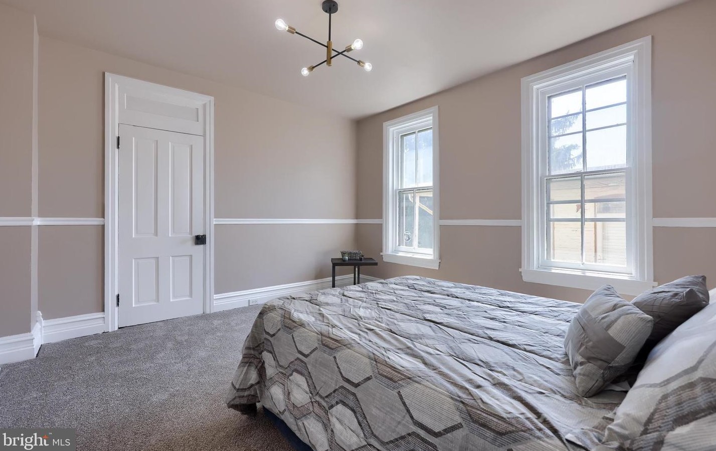 818 Walnut St, Kinderhook PA  17512-1326 exterior