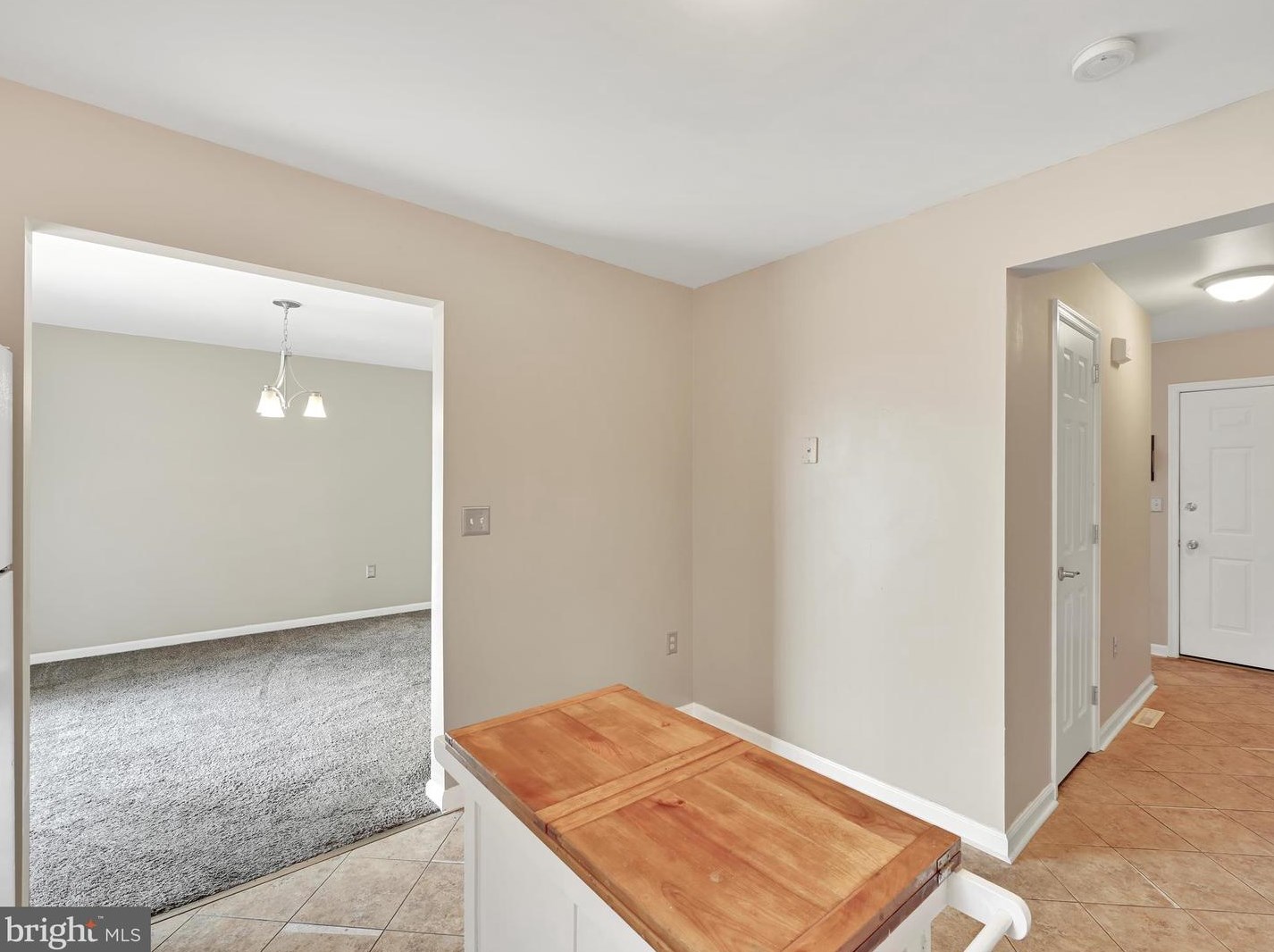 235 Chelmsford Dr, Marietta PA  17547-9738 exterior