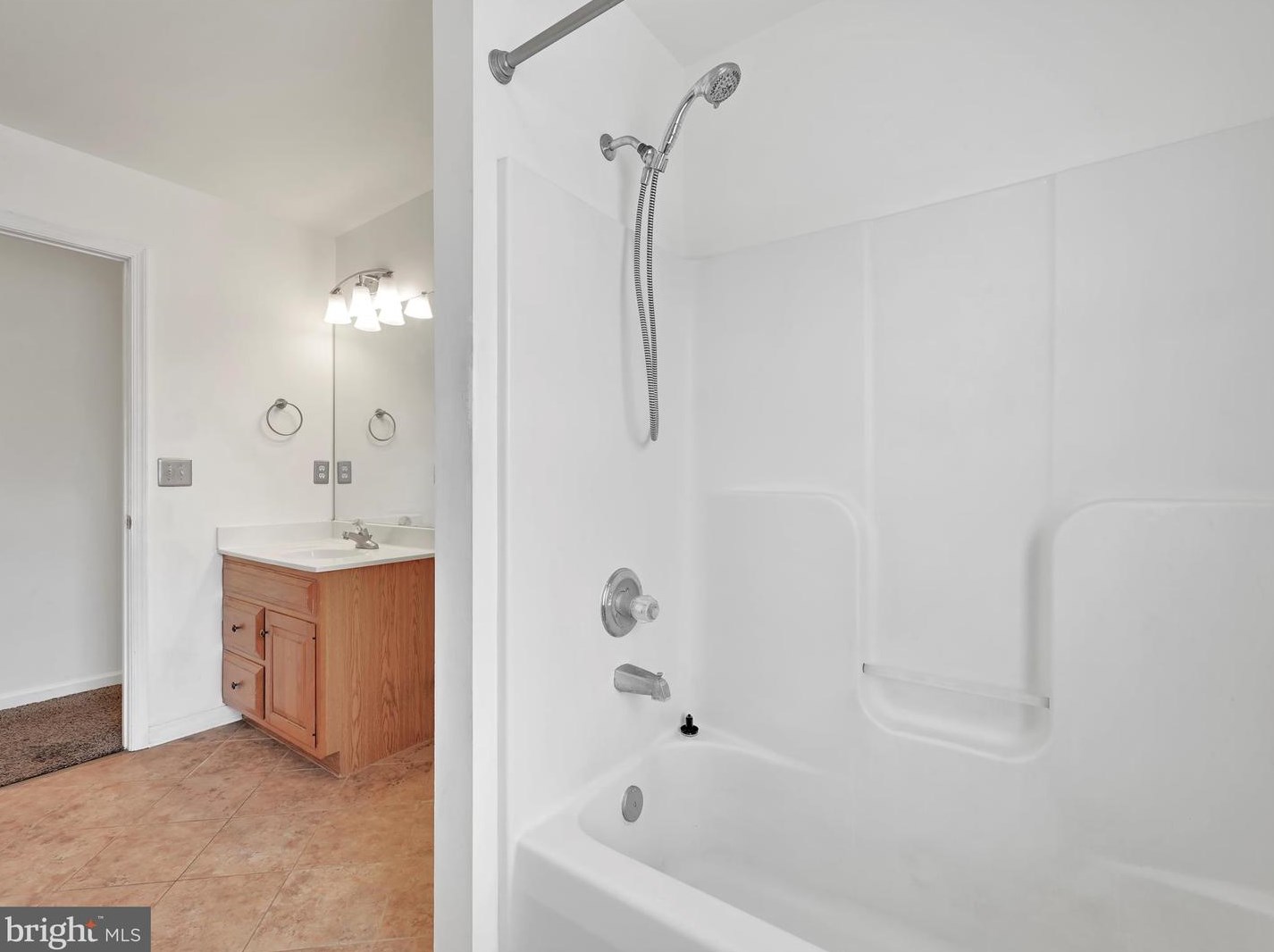 235 Chelmsford Dr, Marietta PA  17547-9738 exterior