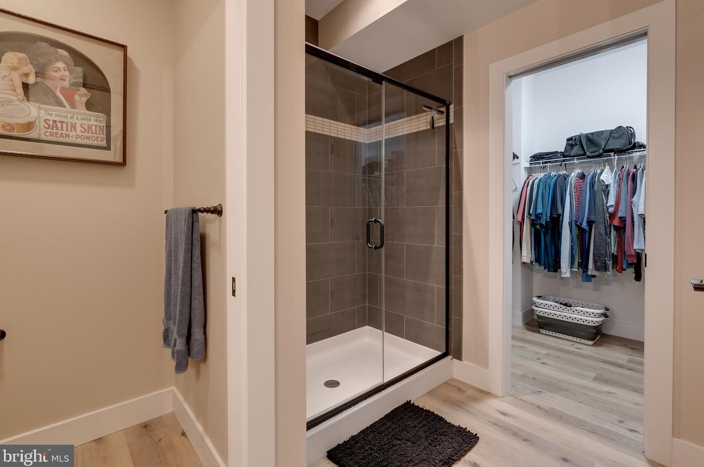 2577 Camas Ln, East Petersburg PA  17520-1435 exterior