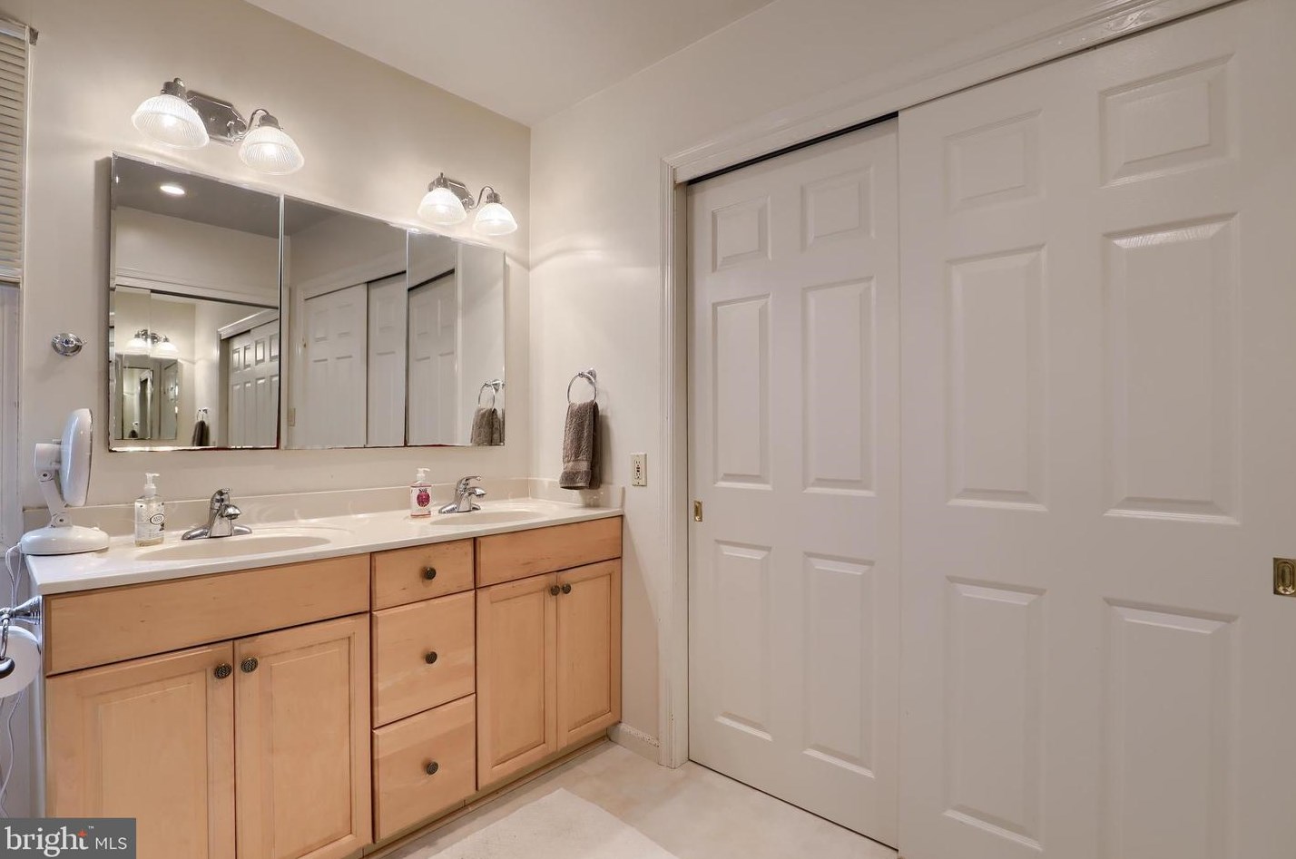 194 Northridge Dr, Landisville PA  17538-1911 exterior