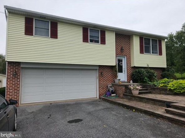 2284 Penryn Rd, Old Line PA  17545-8736 exterior
