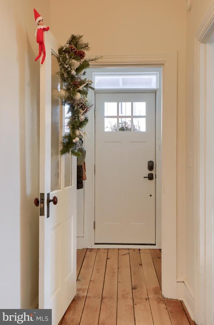 235 Market St, Marietta PA  17547-1533 exterior