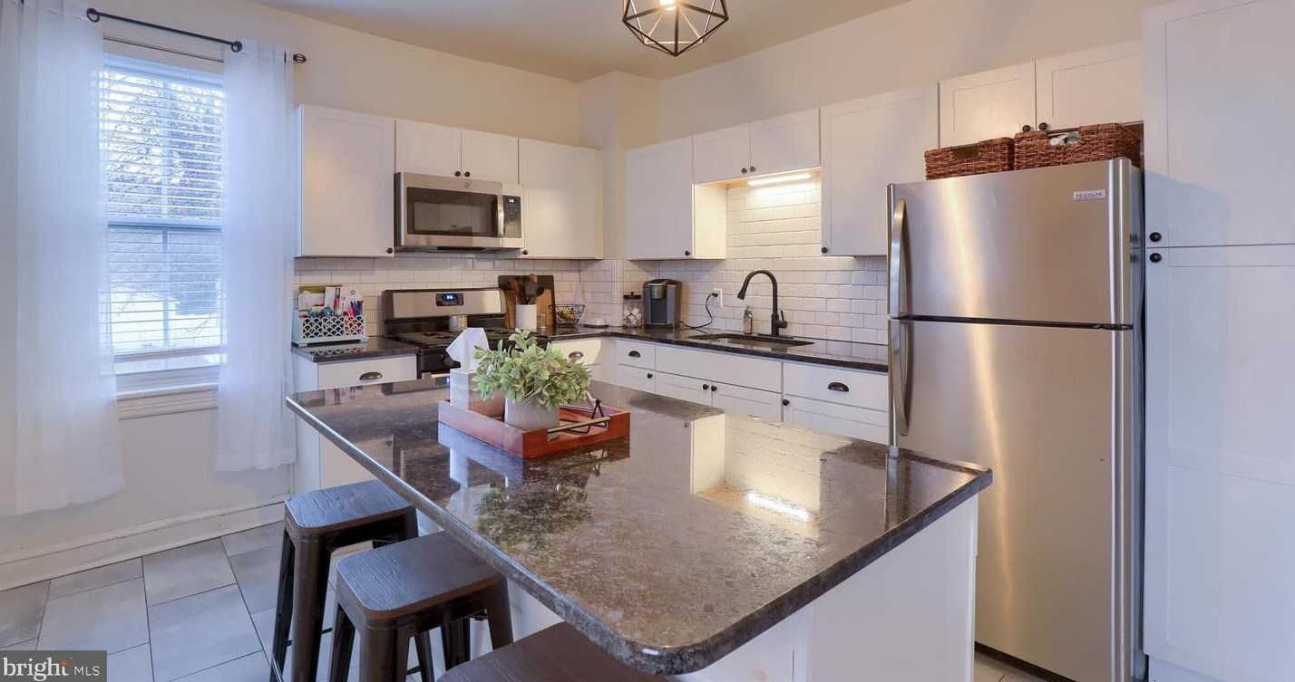 235 Market St, Marietta PA  17547-1533 exterior