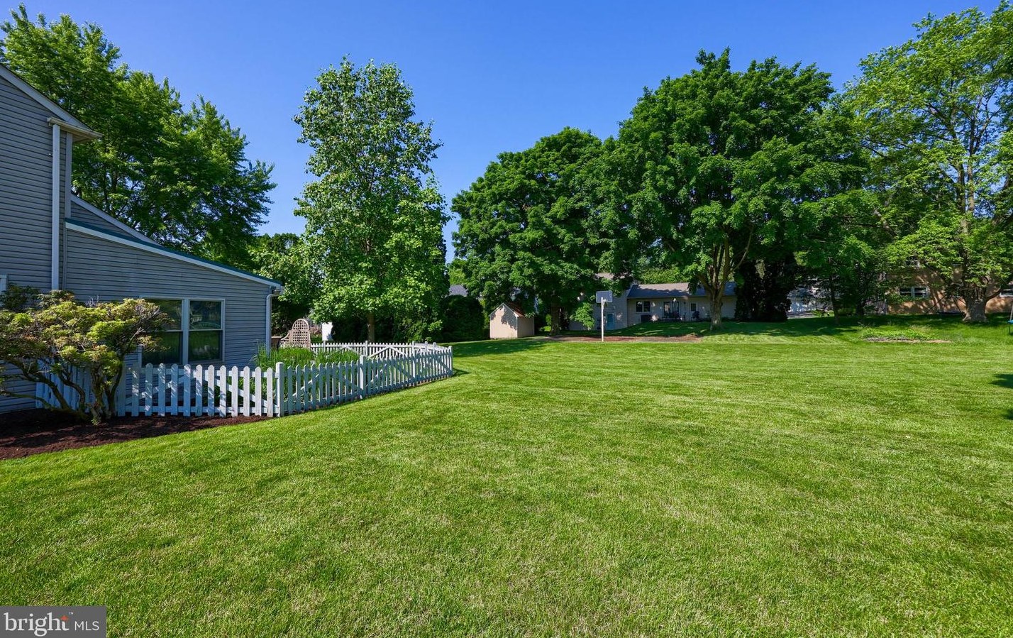 1517 Edinborough Cir, Landisville PA  17538-1364 exterior