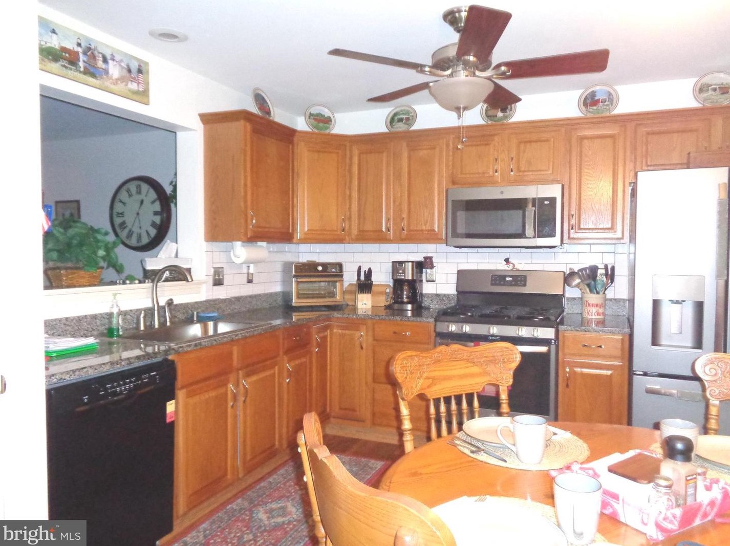 133 Sutherland Rd, Lancaster PA  17603-9053 exterior