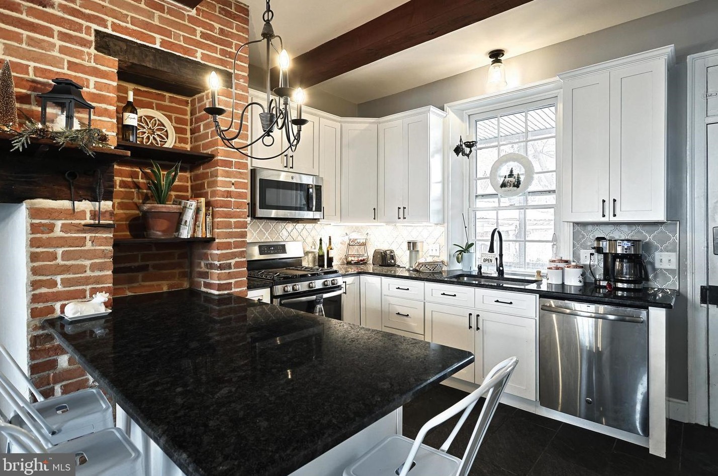 1151 Cloverton Dr, Kinderhook PA  17512-9405 exterior