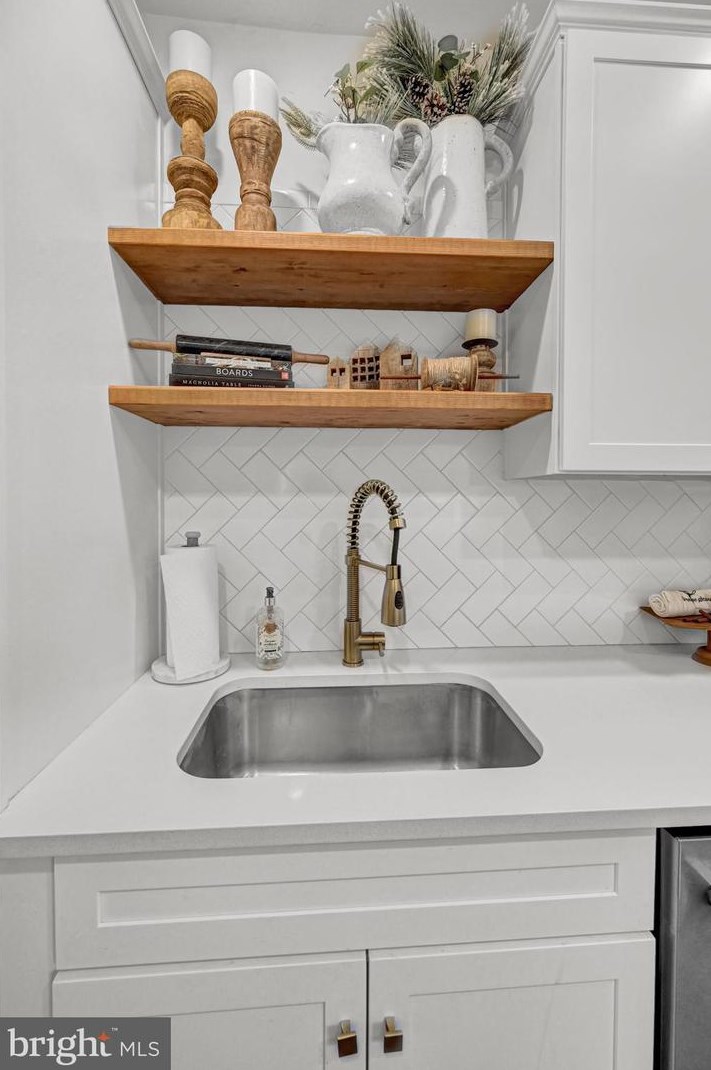 335 Grant St, Lancaster PA  17602-2906 exterior