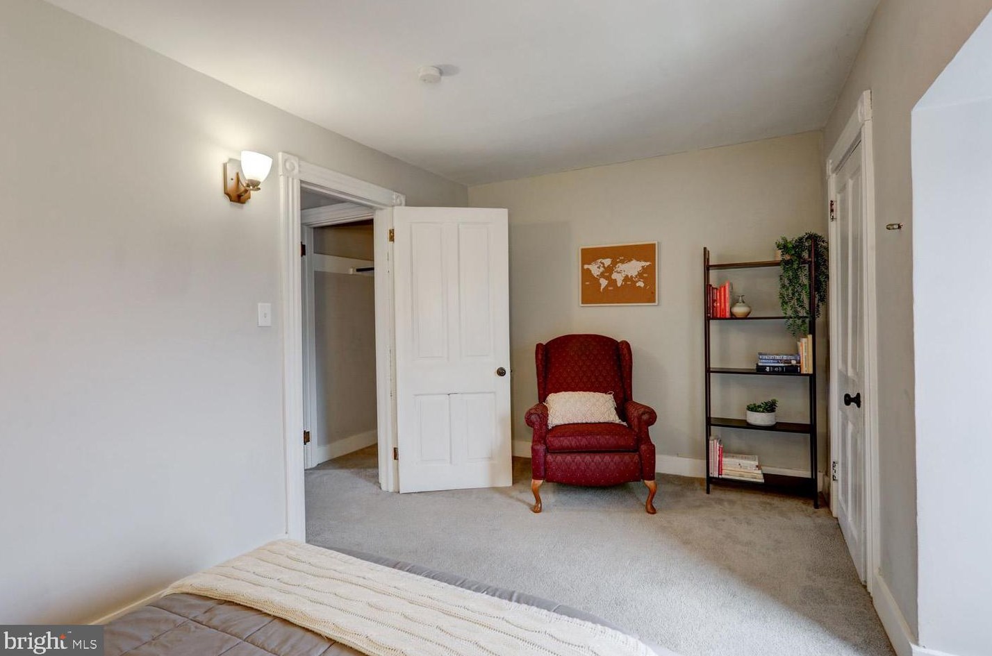 727 Plum St, Lancaster PA  17602-4327 exterior