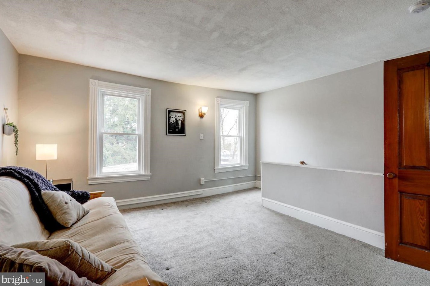 727 Plum St, Lancaster PA  17602-4327 exterior