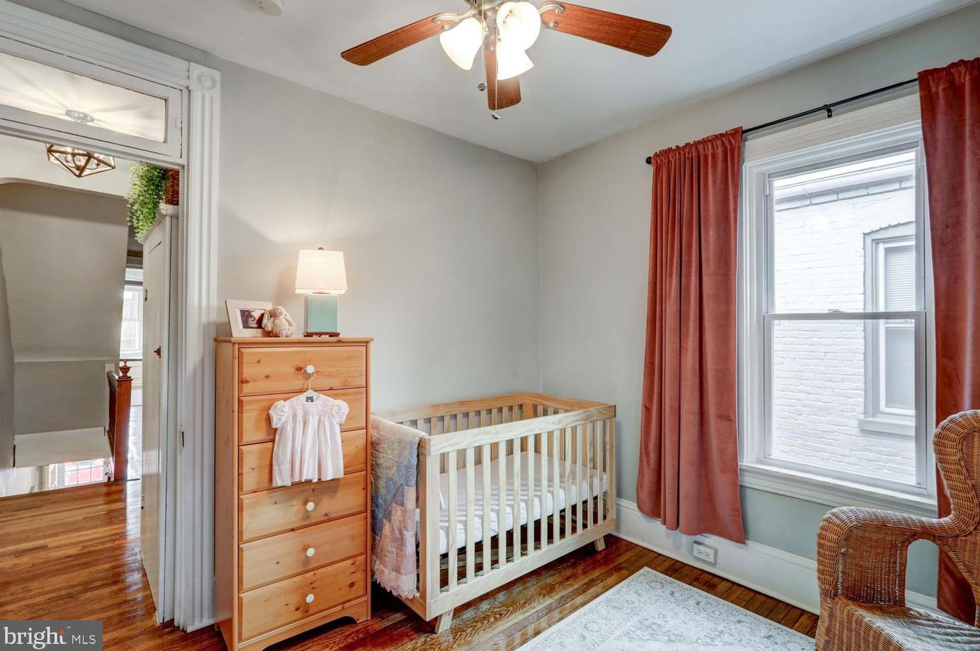 727 Plum St, Lancaster PA  17602-4327 exterior