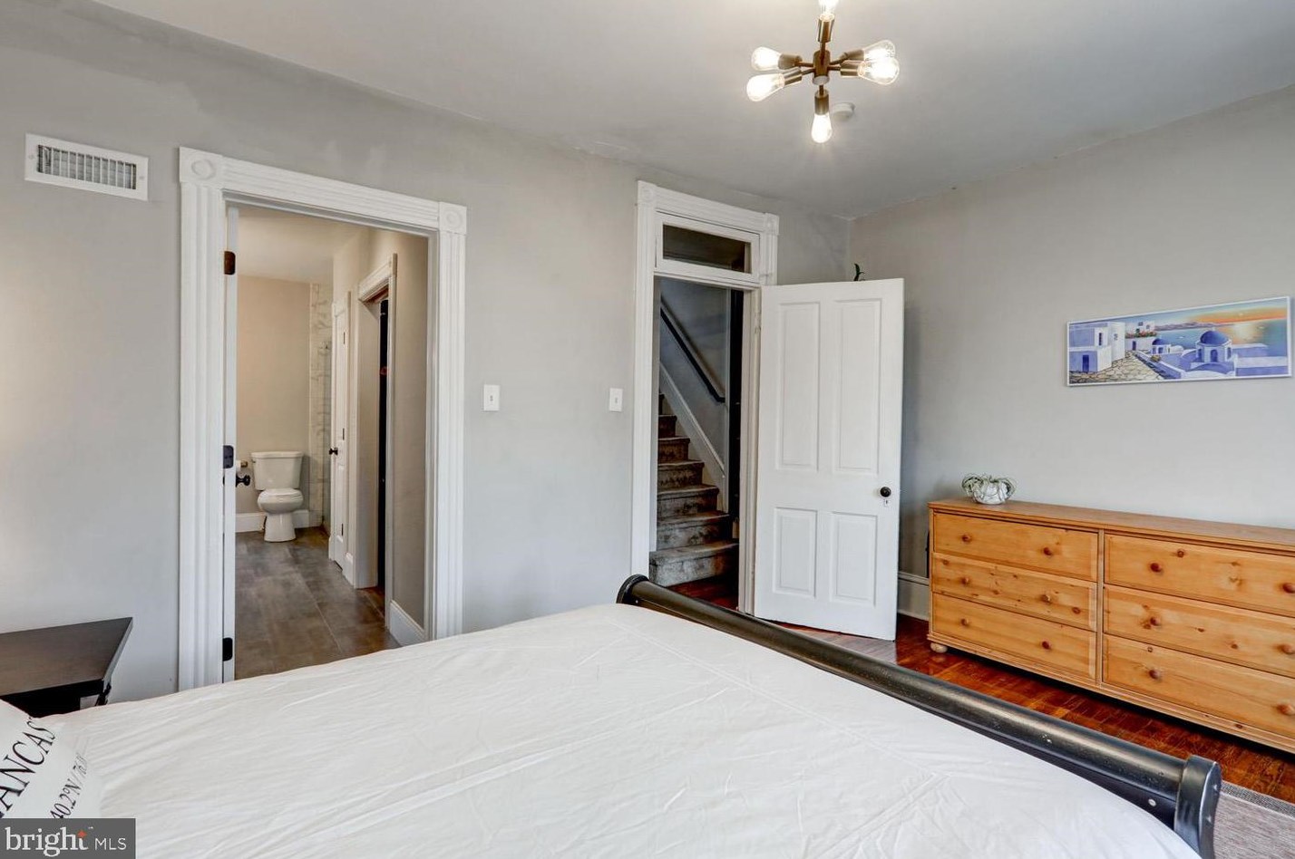 727 Plum St, Lancaster PA  17602-4327 exterior
