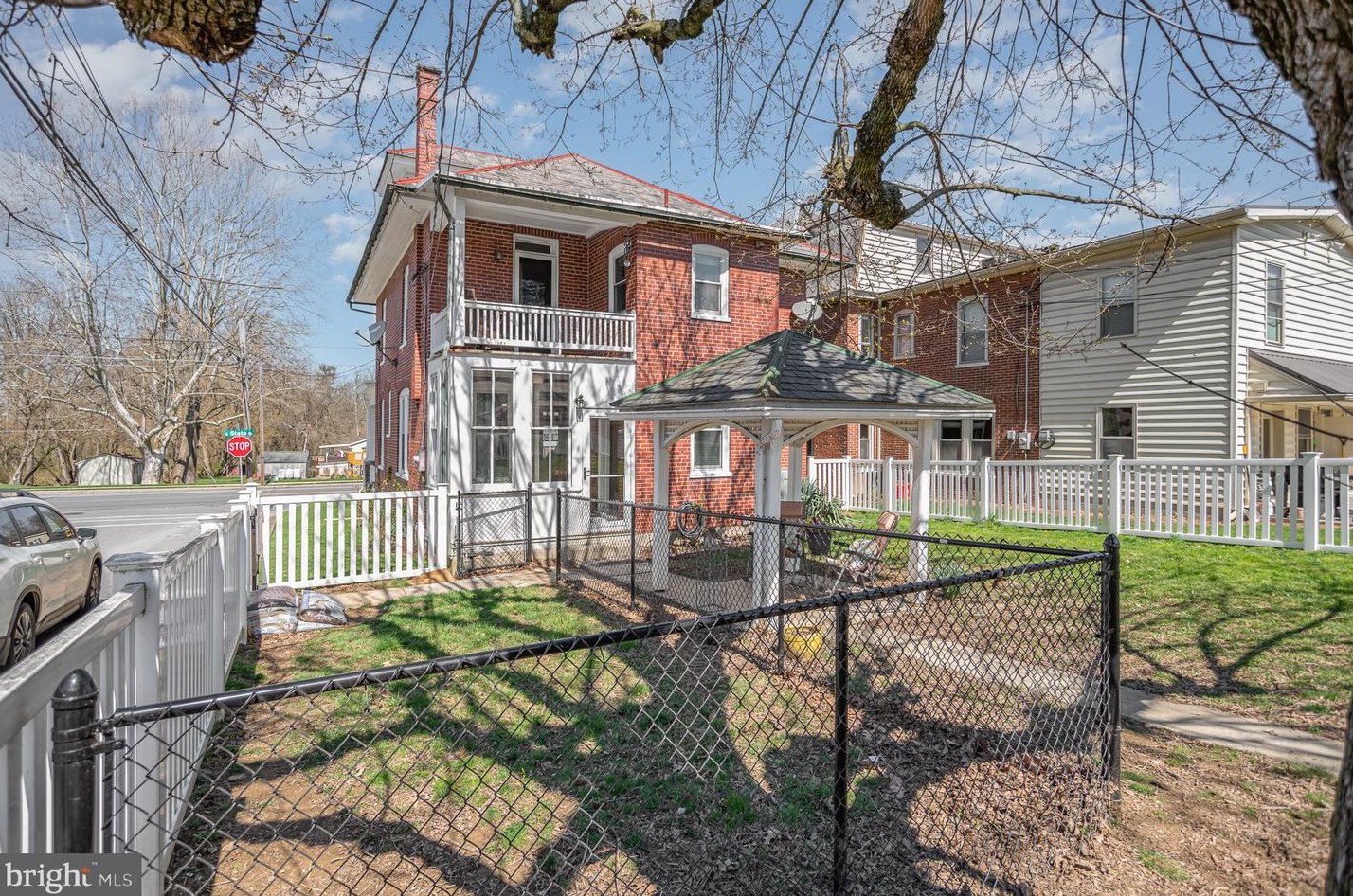 746 State St, Ephrata PA  17522-2342 exterior