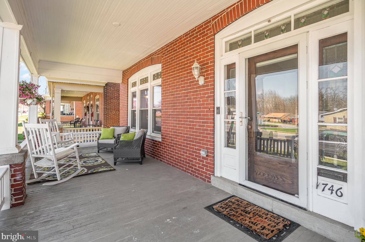 746 State St, Ephrata PA  17522-2342 exterior