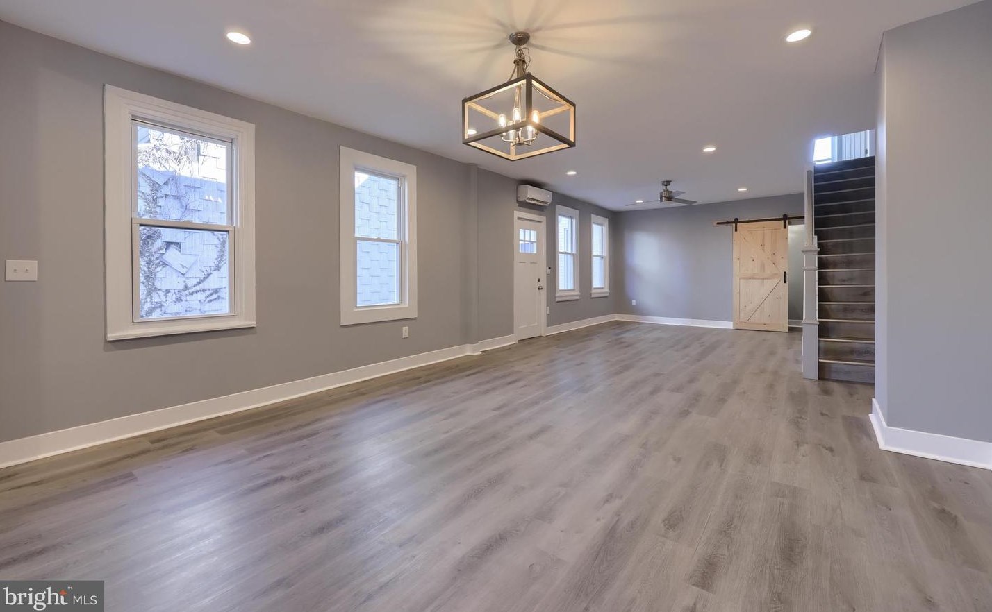447 Cherry St, Kinderhook PA  17512-1526 exterior