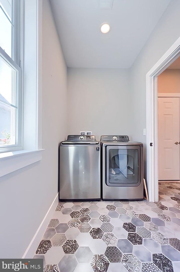 412 Constitution Dr, Ephrata PA  17522 exterior