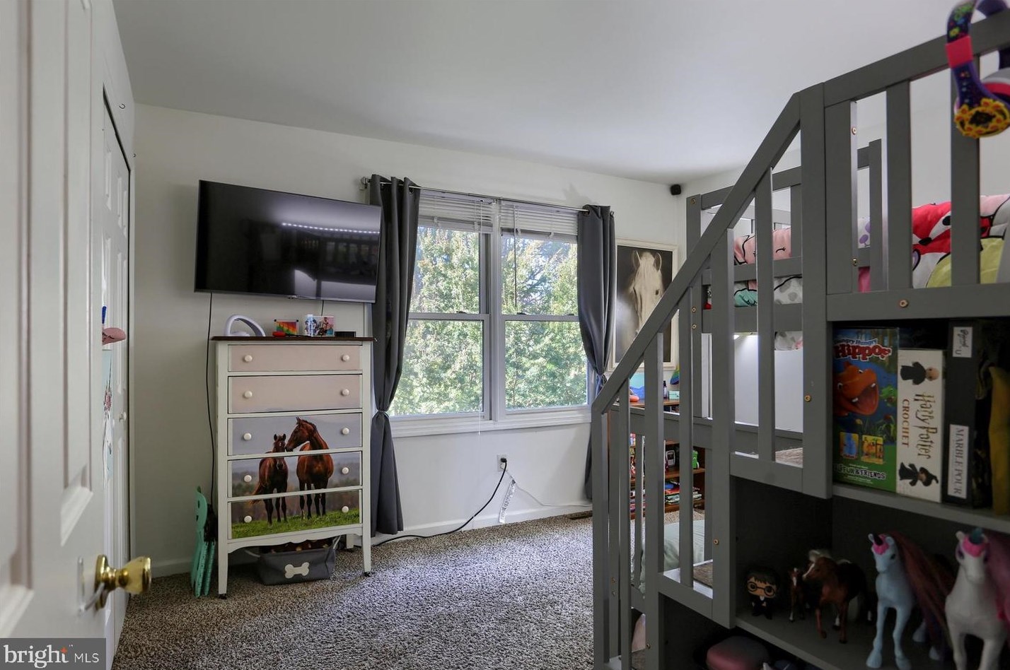 12 Townsend Ct, Lancaster PA  17603-6797 exterior