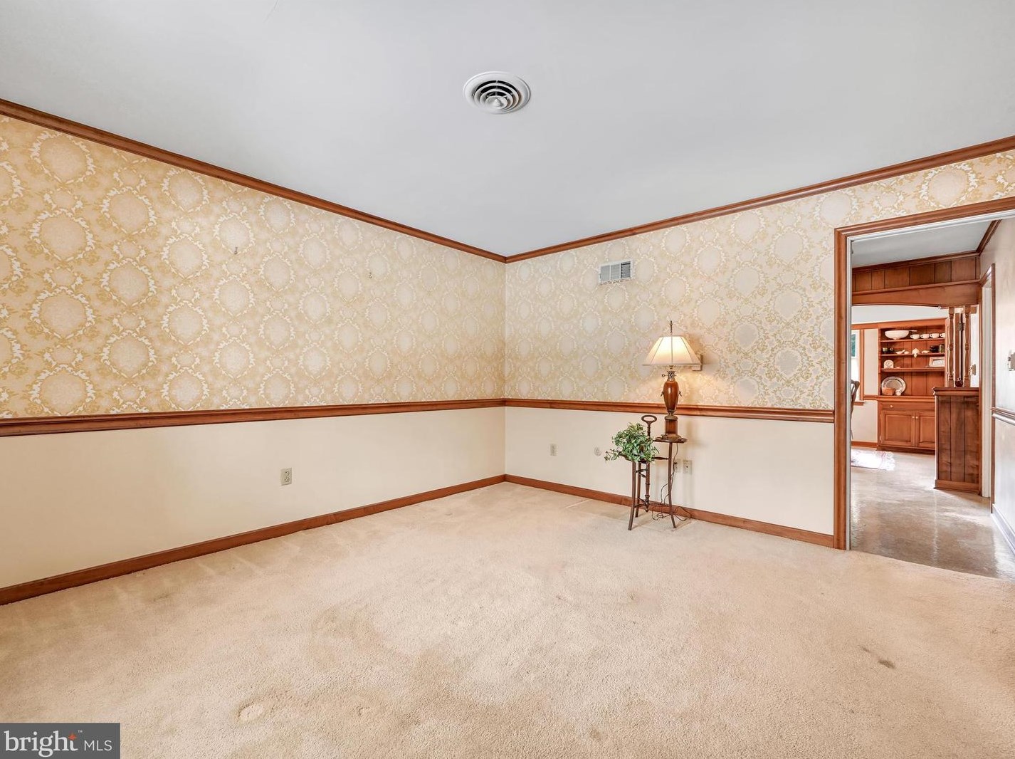 1418 Clayton Rd, Lancaster PA  17603-2404 exterior