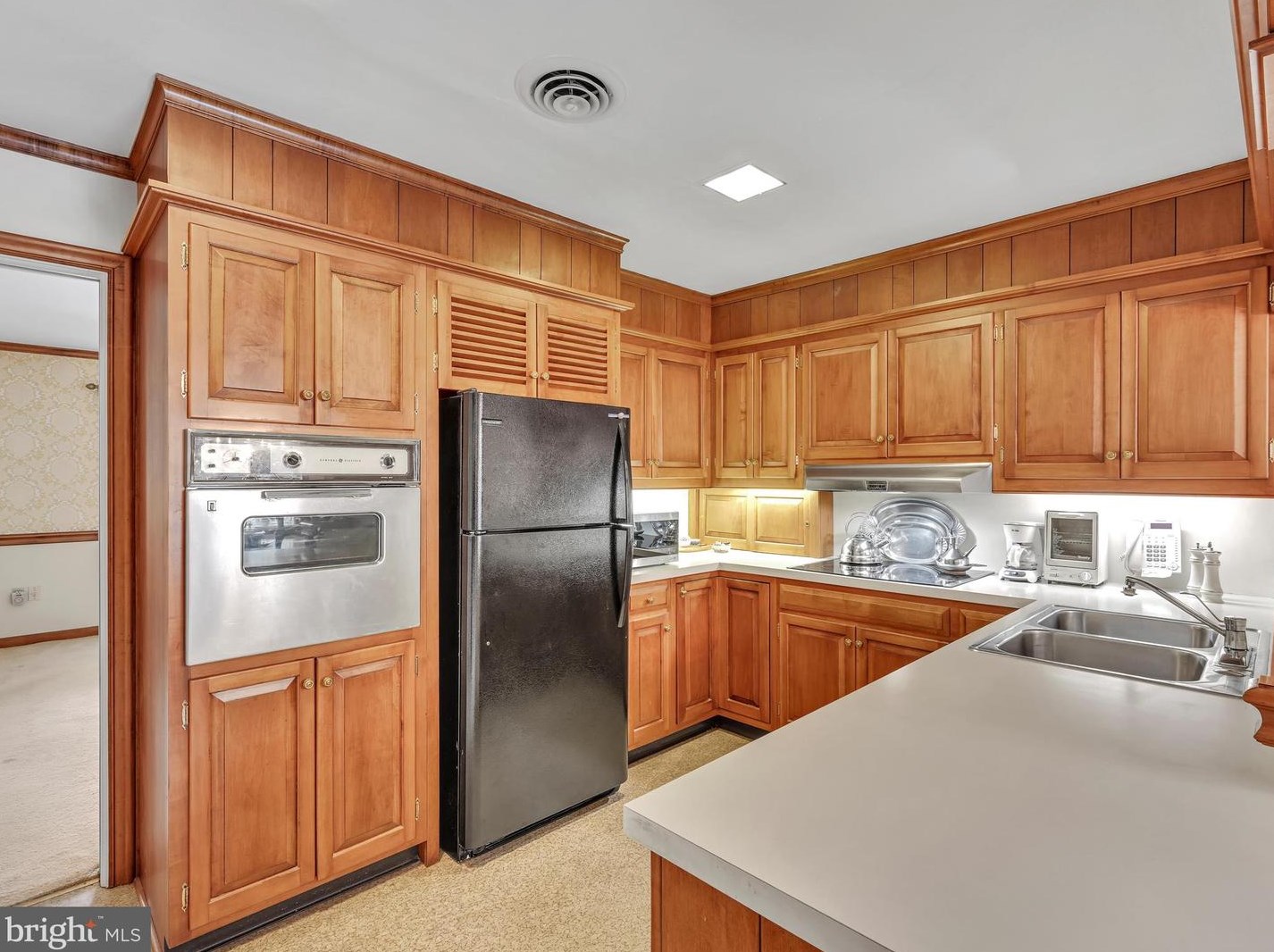 1418 Clayton Rd, Lancaster PA  17603-2404 exterior