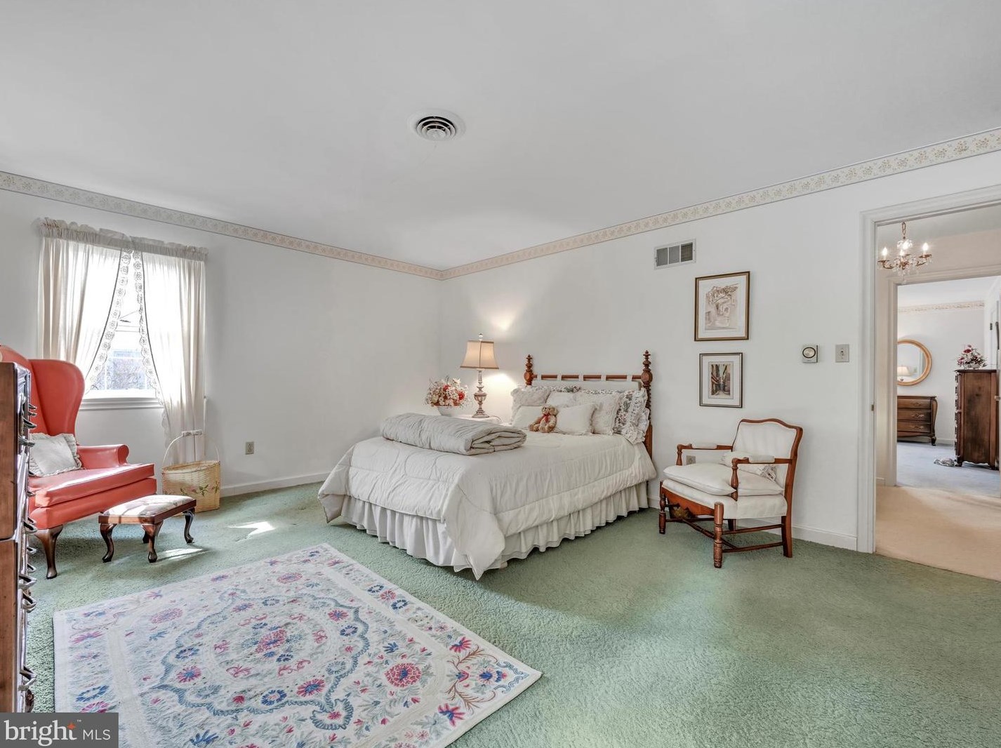 1418 Clayton Rd, Lancaster PA  17603-2404 exterior