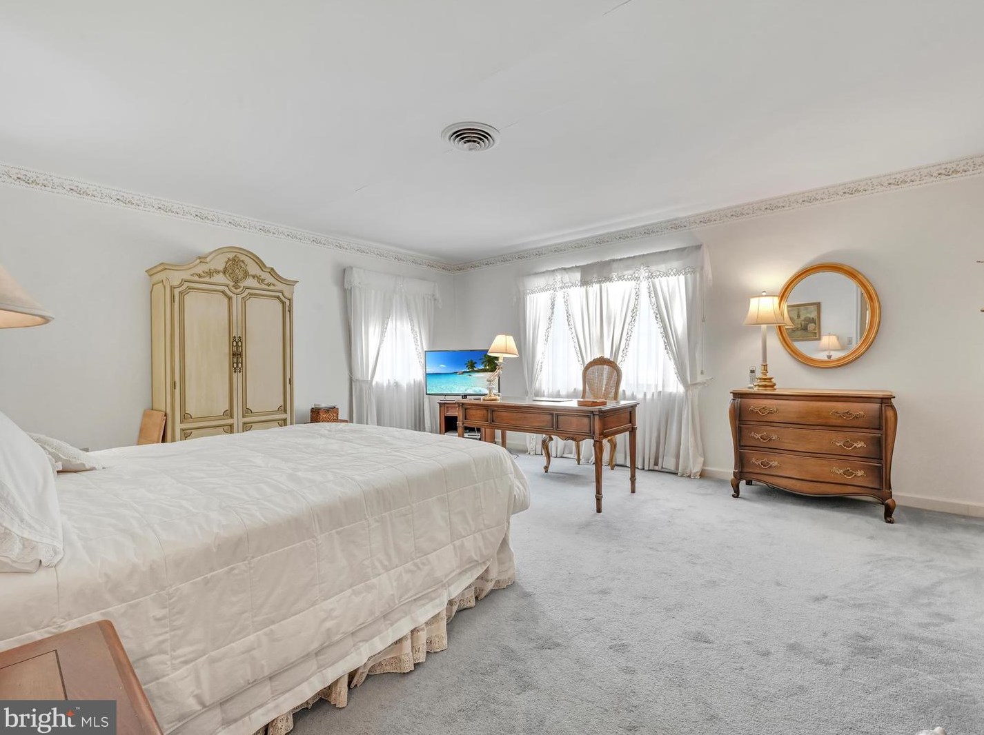 1418 Clayton Rd, Lancaster PA  17603-2404 exterior