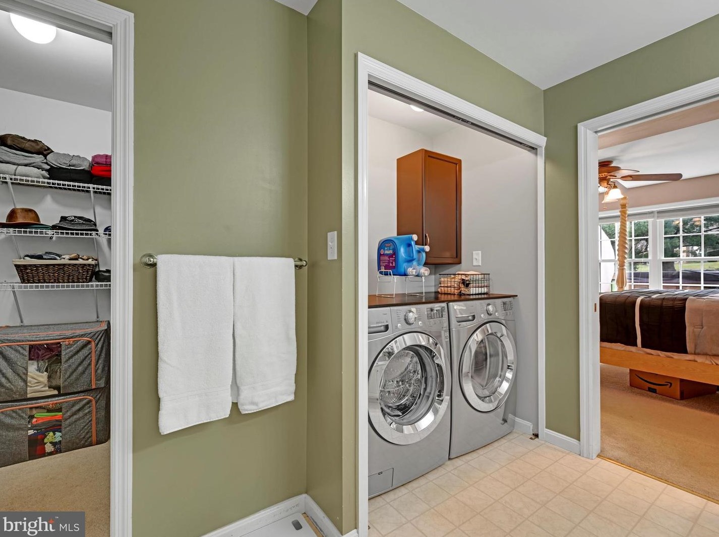 572 Wallingford Rd, Lancaster PA  17601-3526 exterior