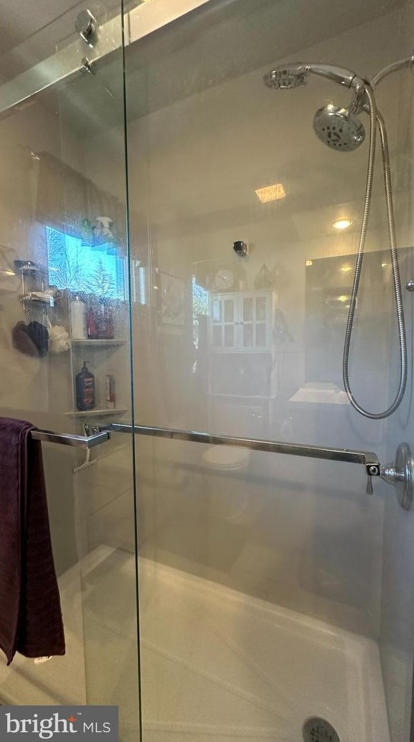 209 Southridge Dr, Lancaster PA  17602-4154 exterior