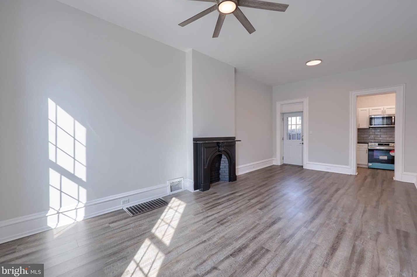 125 3rd St, Kinderhook PA  17512-1133 exterior