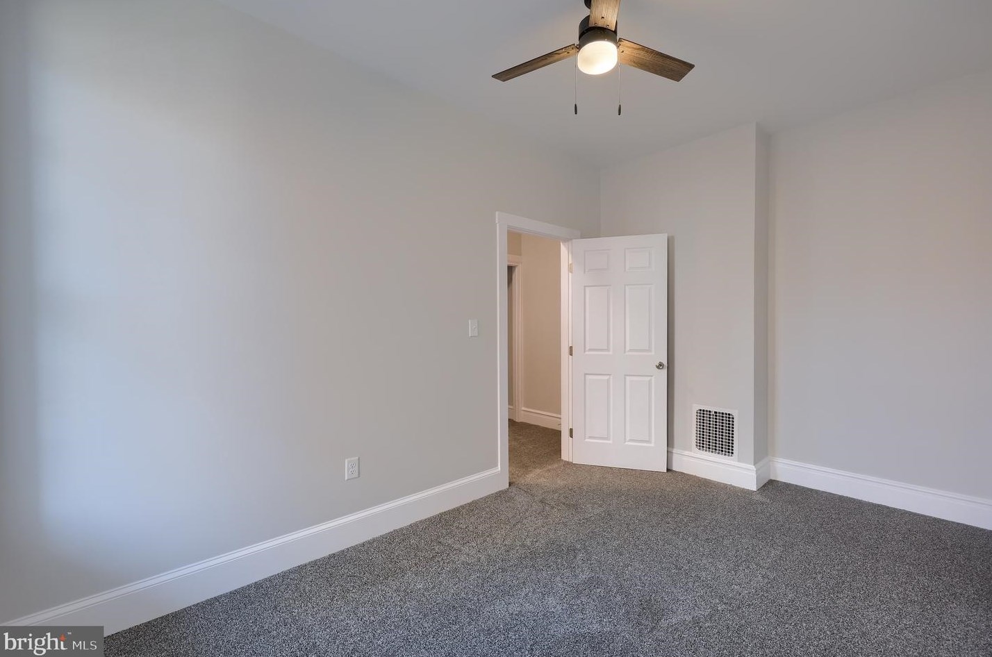 125 3rd St, Kinderhook PA  17512-1133 exterior