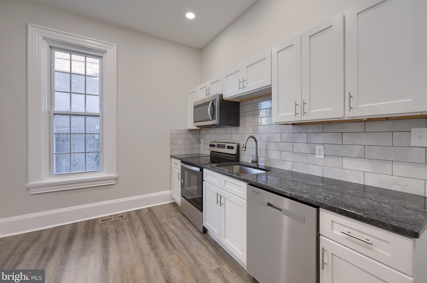 125 3rd St, Kinderhook PA  17512-1133 exterior