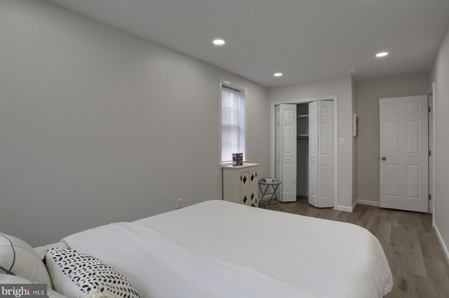 406 Rosedale Ave, Lancaster PA  17603-5708 exterior