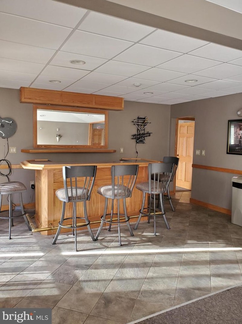 322 Valleybrook Dr, Lancaster PA  17601-4633 exterior