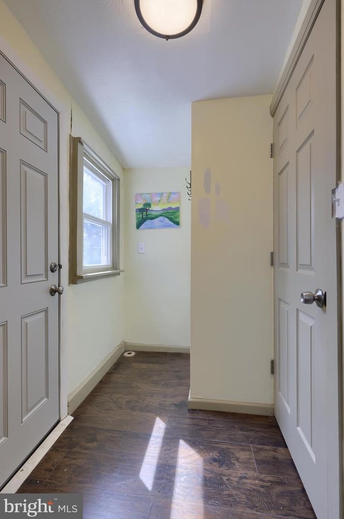 232 Pine St, Lancaster PA  17603-3435 exterior