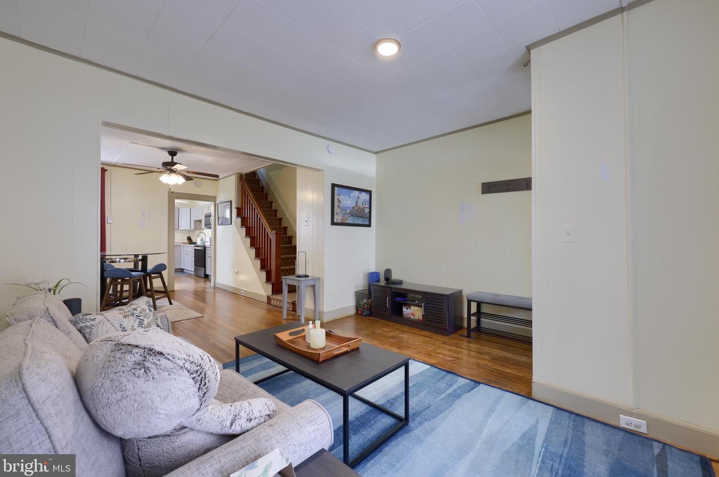 232 Pine St, Lancaster PA  17603-3435 exterior