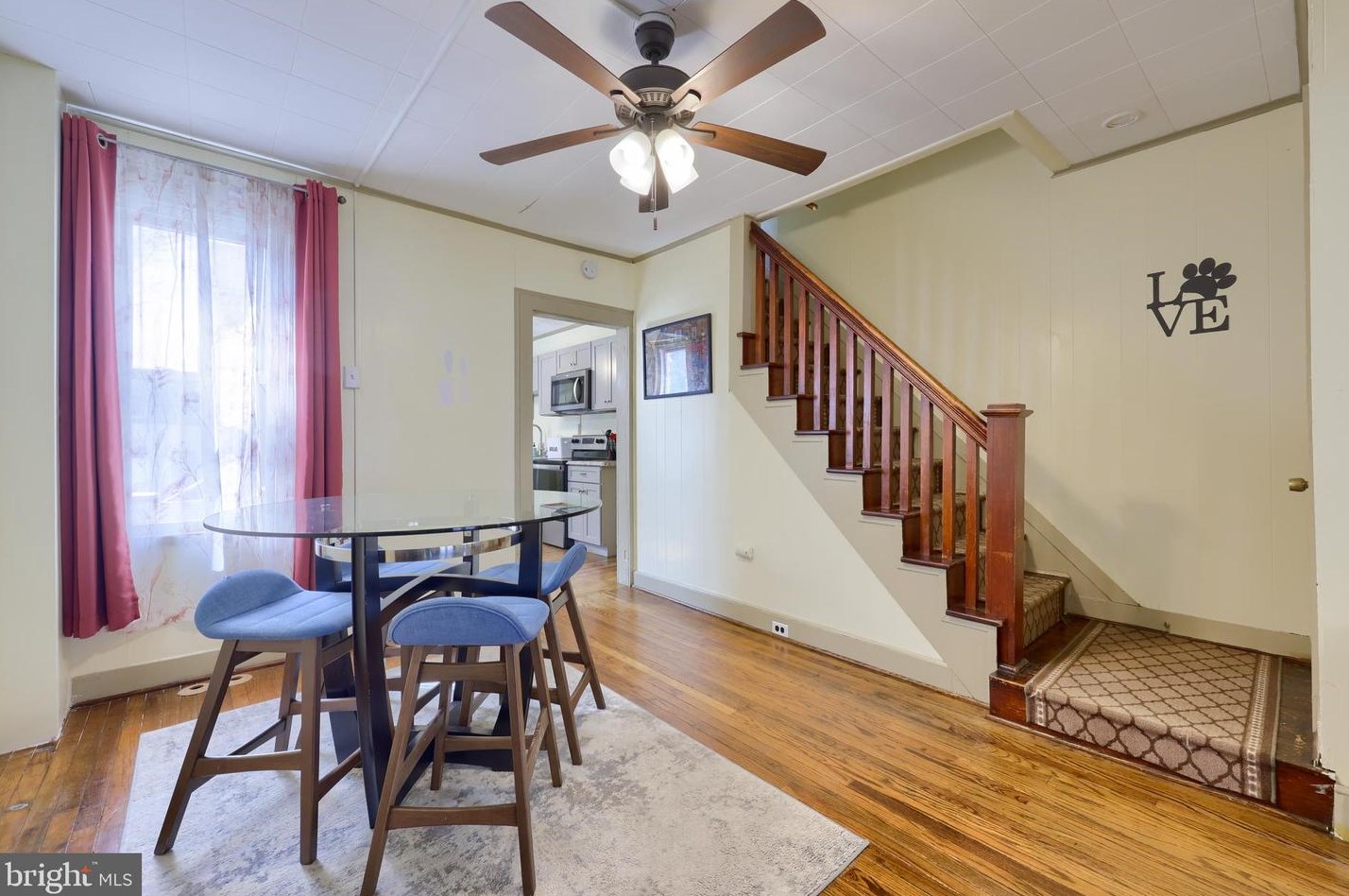 232 Pine St, Lancaster PA  17603-3435 exterior