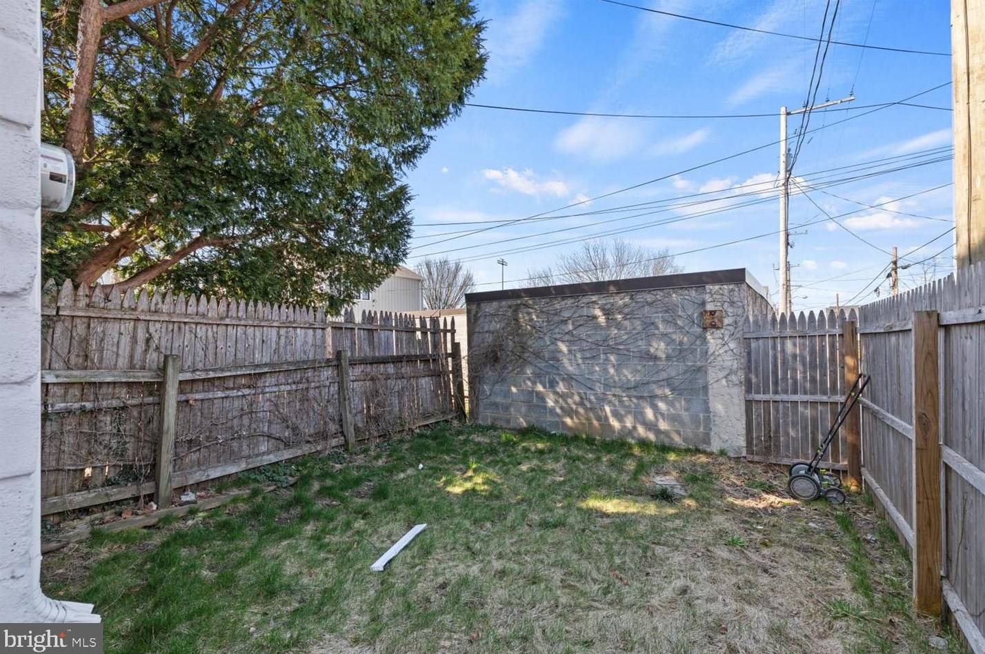 25 Frederick St, Lancaster PA  17603-3060 exterior