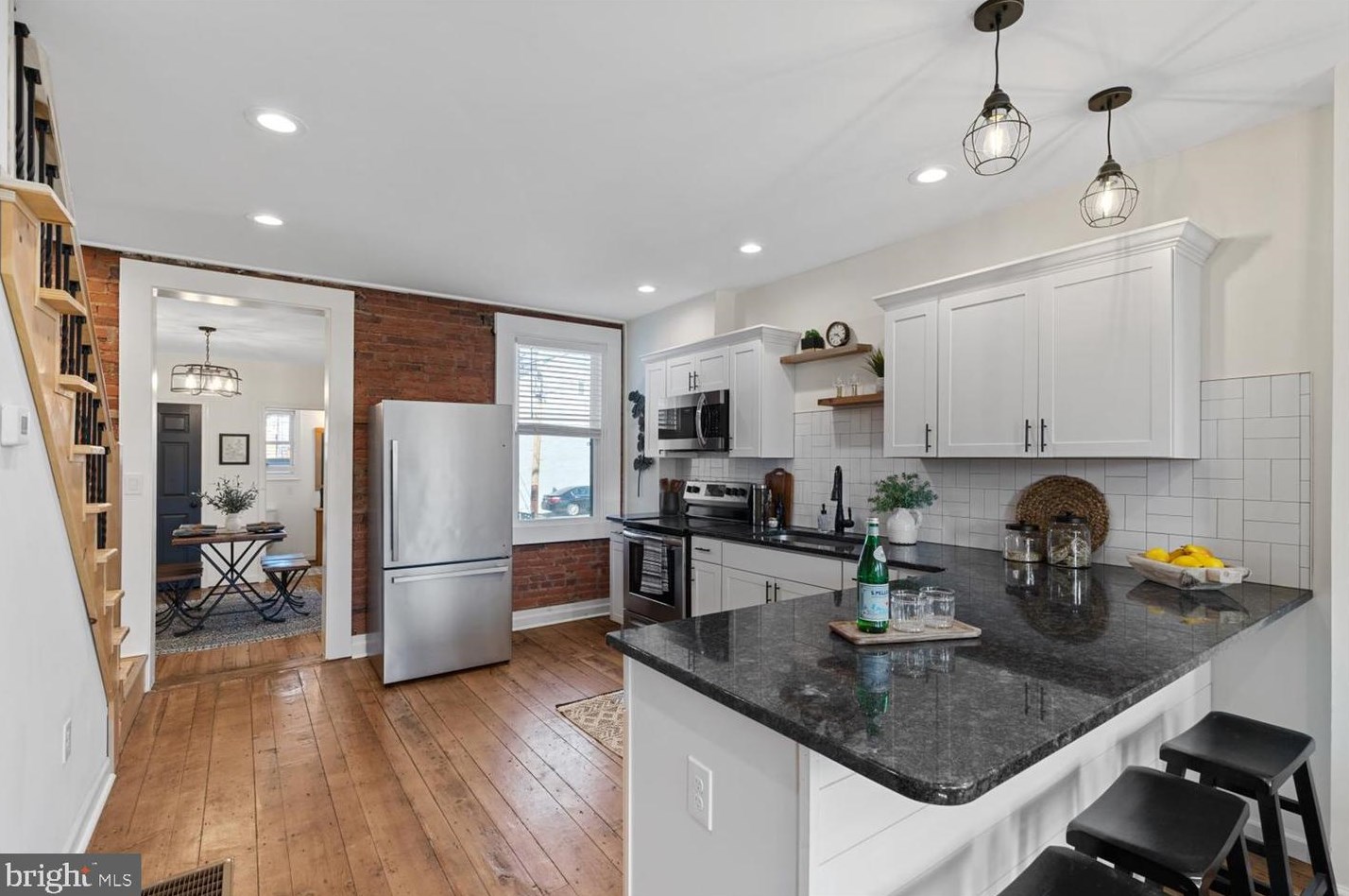 25 Frederick St, Lancaster PA  17603-3060 exterior