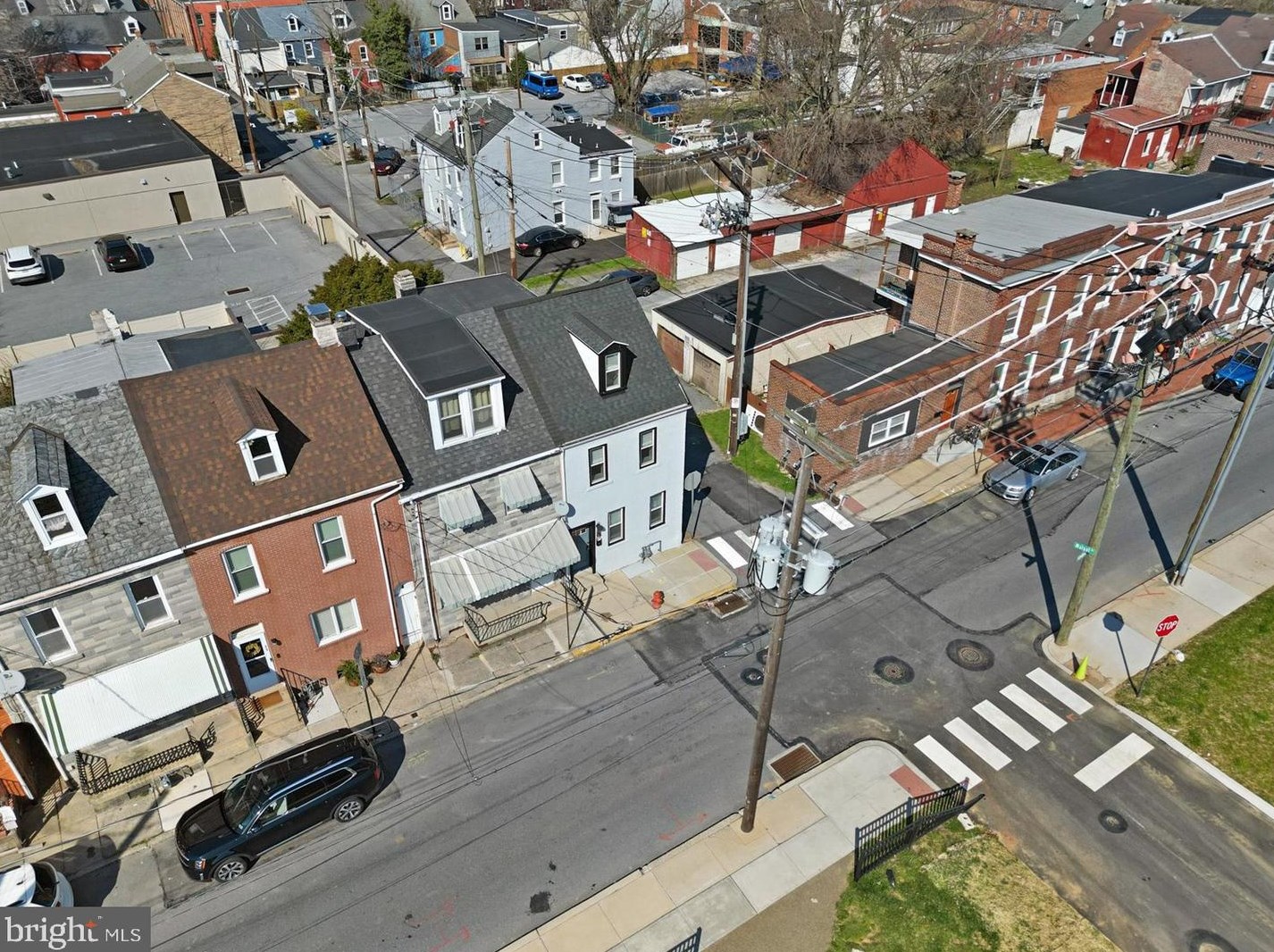 25 Frederick St, Lancaster PA  17603-3060 exterior