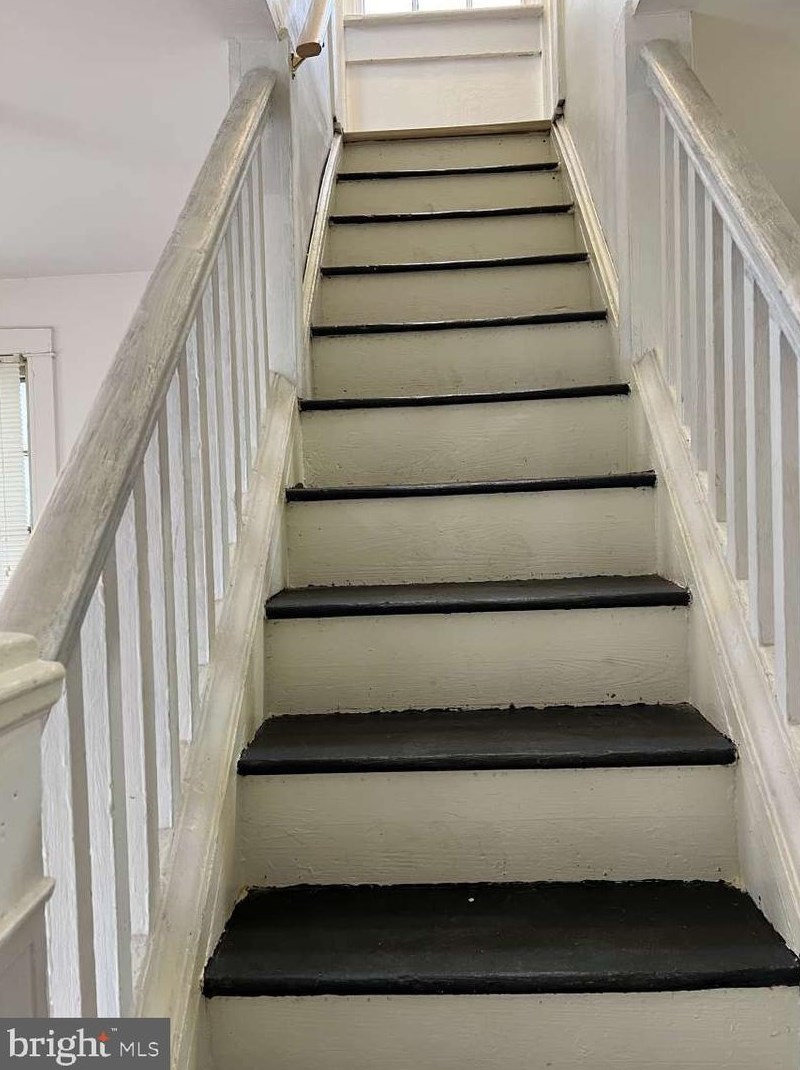 13 Caroline St, Lancaster PA 17603-5103 exterior