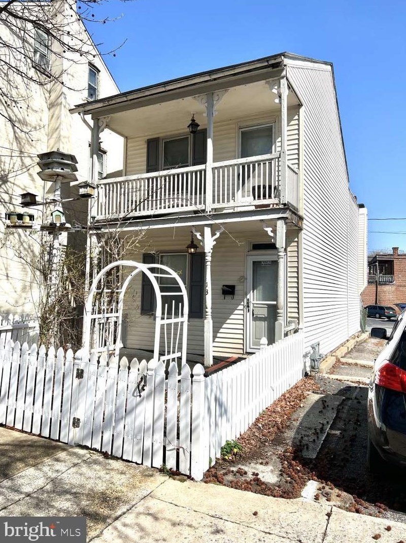 13 Caroline St, Lancaster PA 17603-5103 exterior